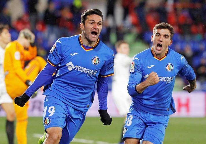 西甲保级大战：奥萨苏纳主场迎战赫塔费，谁能笑到最后？